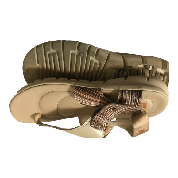 CAT Caterpillar Leather Sandals - Picture 2 of 6